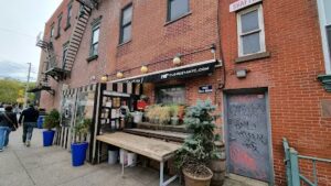 floresta long island city 2044