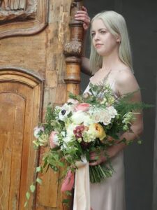 flowers by liz weddings and events floral designer sayville 425