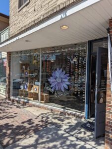 geek chic floral boutique avon 570