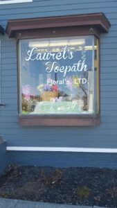 laurel florals watervliet 1038