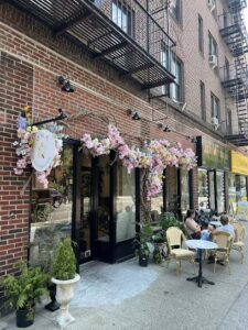 ora la casa de las flores sunnyside 1039